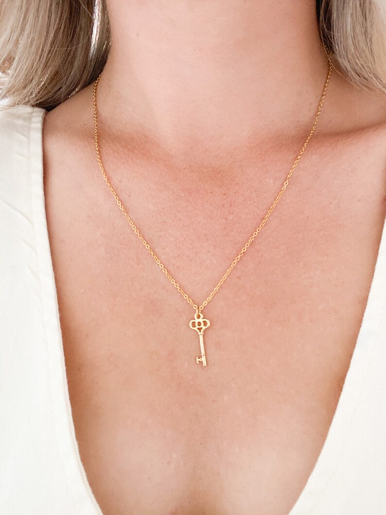 Gold Key Necklace in a Gift Box Adjustable Gold Key Pendant Etsy UK