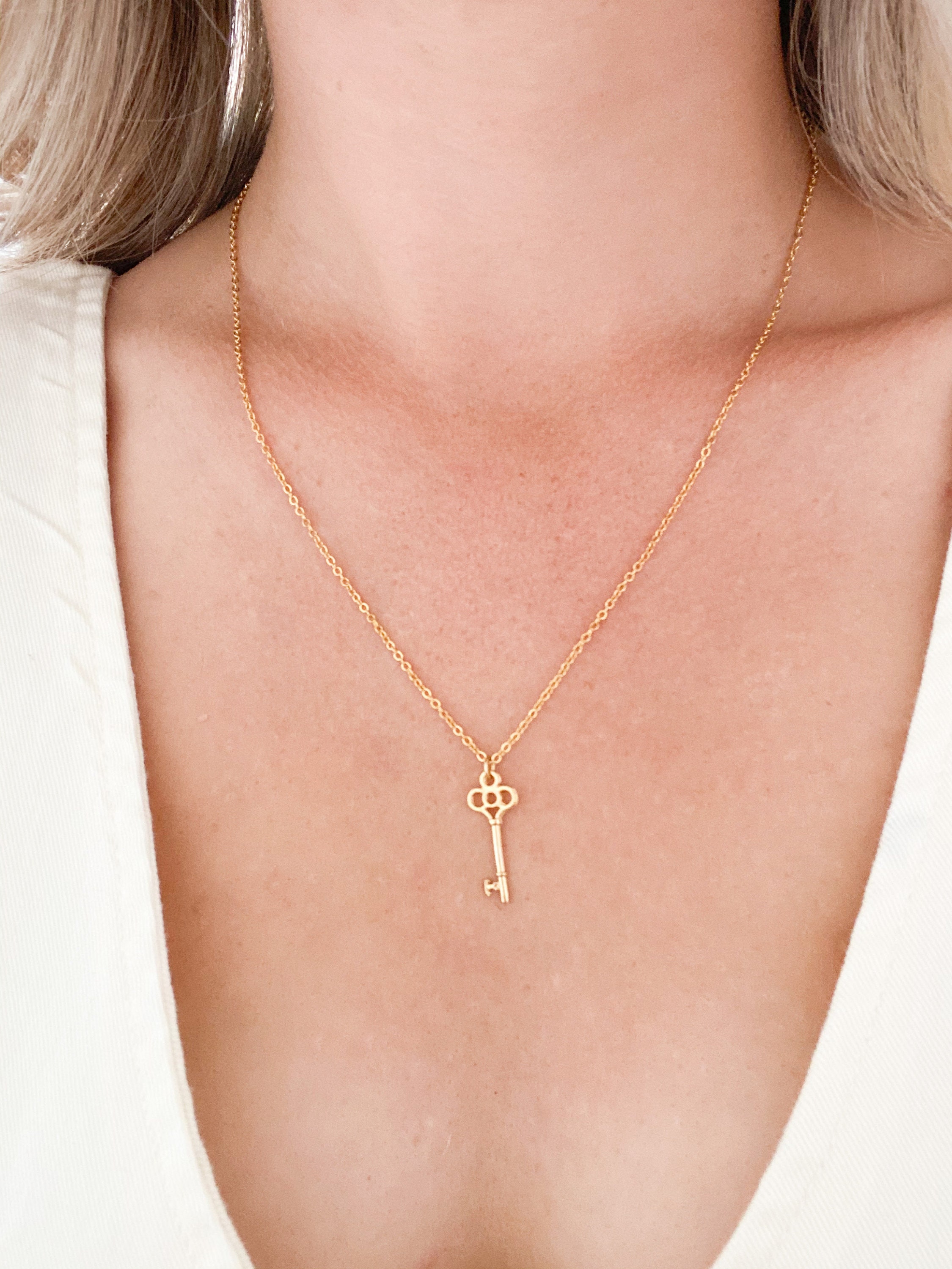 Gold Key Necklace in a Gift Box Adjustable Gold Key Pendant Etsy UK