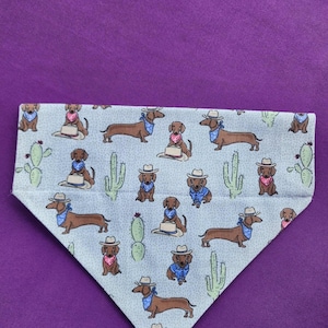 COWBOY WEENIE DOGS hondenbandana met instapkraag