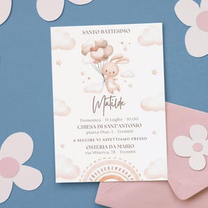 Invito battesimo bambina coniglietto, partecipazione sacramento bimba, color rosa, animaletto, invito nuvolette, stampato carta martellata