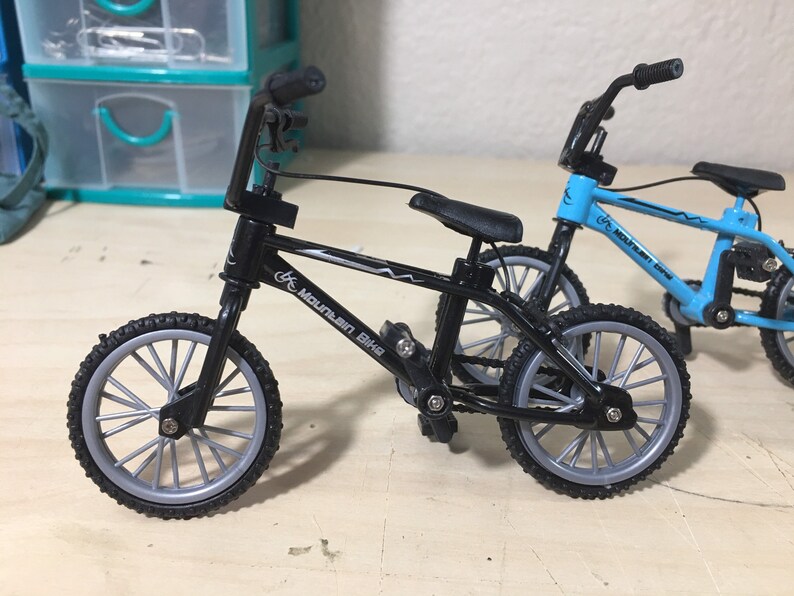 mountain bike miniature