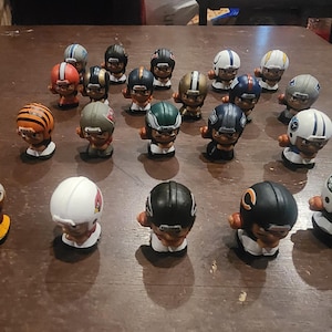 f7 adult football helmet 2026 Schutt F7 VTD Adult Football Helmet main image 1