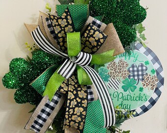 St. Patrick’s day front door wreath, shamrock wreath, twig wreath, front porch decor