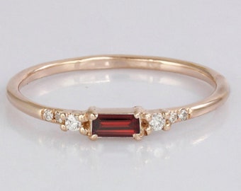Red Garnet Baguette Ring, Baguette Gemstone Ring, Red Garnet Baguette Ring, Baguette January Birthstone, Red baguette Valentine Gift Ring