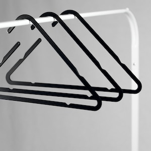 Chic Upcycled Metal Wardrobe Hangers - Elevate Your Eco-Friendly Decor