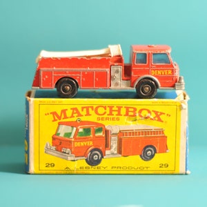 Vintage Matchbox Lesney No 29c Fire Pumper 1966 with original box