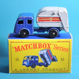 Vintage Matchbox Lesney No 15c Dennis Refuse Truck 1963 with Reproduction box