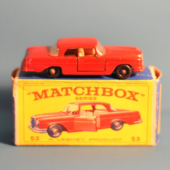 Vintage Matchbox Lesney No 53B Red Mercedes Benz 220SE 1963 with original box