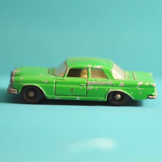 Vintage Matchbox Lesney No 46C Mercedes Benz 1968