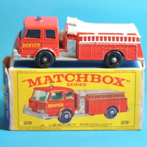 Vintage Matchbox Lesney No 29c Fire Pumper 1966 with original box