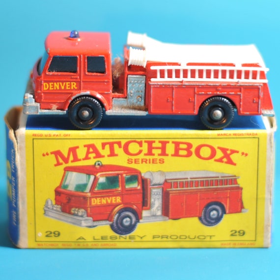 Vintage Matchbox Lesney No 29c Fire Pumper 1966 with original box