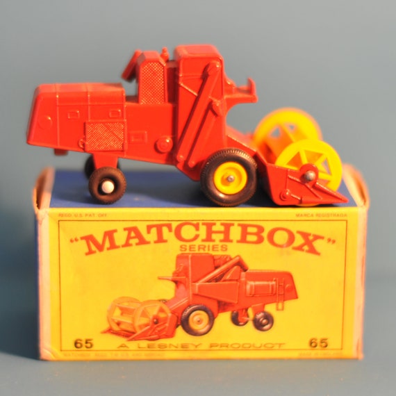 Vintage Matchbox Lesney No 65C Class Combine Harvester 1967 with original box