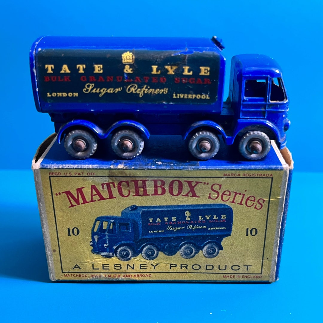 MATCHBOX N°10 SUGAR CONTAINER TRUCK 1961 il_1080xN.6087975616_oifo.jpg