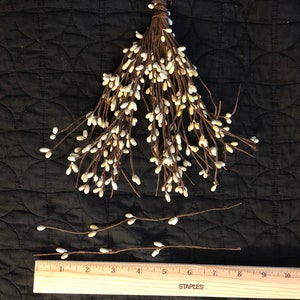 50 IVORY/Cream/WHITE pip berry strands 7-9” primitive floral accents crafts
