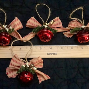 4 prim Homespun bow red metal jingle bell ornaments primitive pip berry greenery ornies Christmas collection Xmas Holiday tree