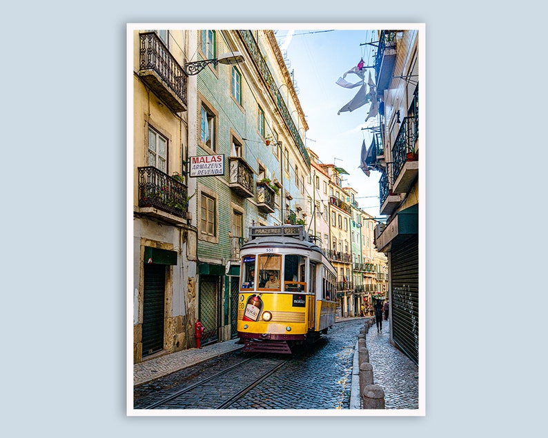 Lisbon Print, Lisbon Photography, Portugal Art, Lisbon Travel Poster, Lisbon Tram, Print Lisbon, Travel Poster, Portugal Wall Art Bild 1