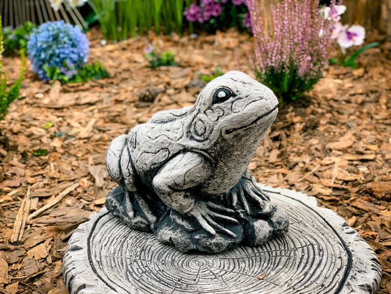 large frog statues