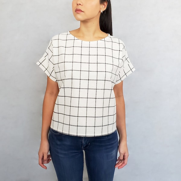 Boxy top/ Boxy tee/ Linen blouse / linen t-shirt / short sleeves blouse / cropped top / linen clothing / minimal shirt / women clothing