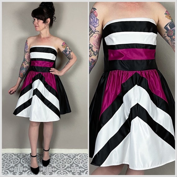 Vintage Y2K Strapless Colorblock Fit and Flare Mi… - image 1