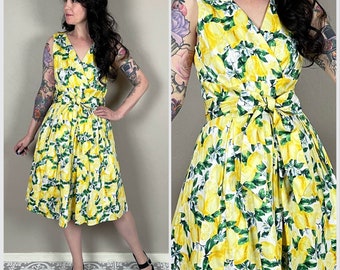 Vintage Y2K Lemon Print Novelty Sleeveless Dress by Rabbit Designs - 31"/32" Waist