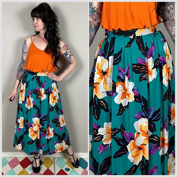 Pleated Skirt Floral Midi Skirt 1970 Vintage 70s Pleated Skirt