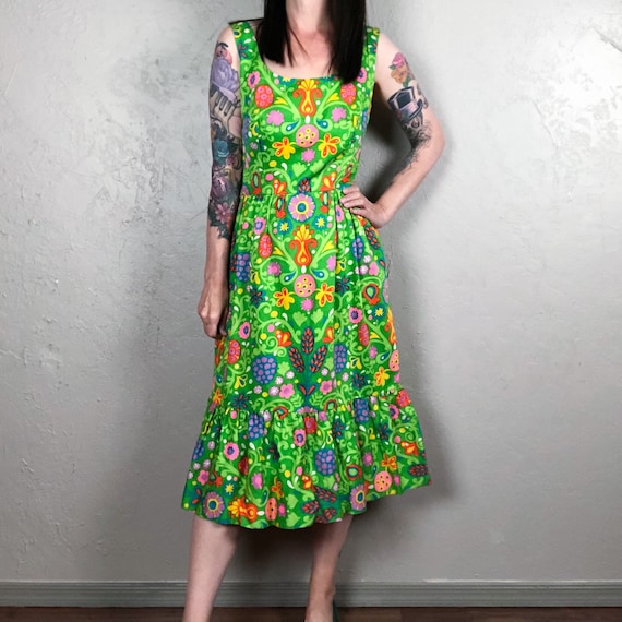 Vintage 1960s Green Floral Sundress