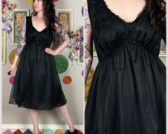 Vintage 1950s Black Tricot Nylon Chiffon and Lace Nightie by Vanity Fair | Nightgown | Nightdress | Glam | Rockabilly | Goth | Size 38