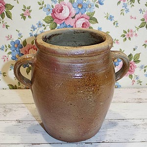 フランス 1930年 - 取っ手付きアンティークの釉薬をかけた石器のポット - フランスの田舎