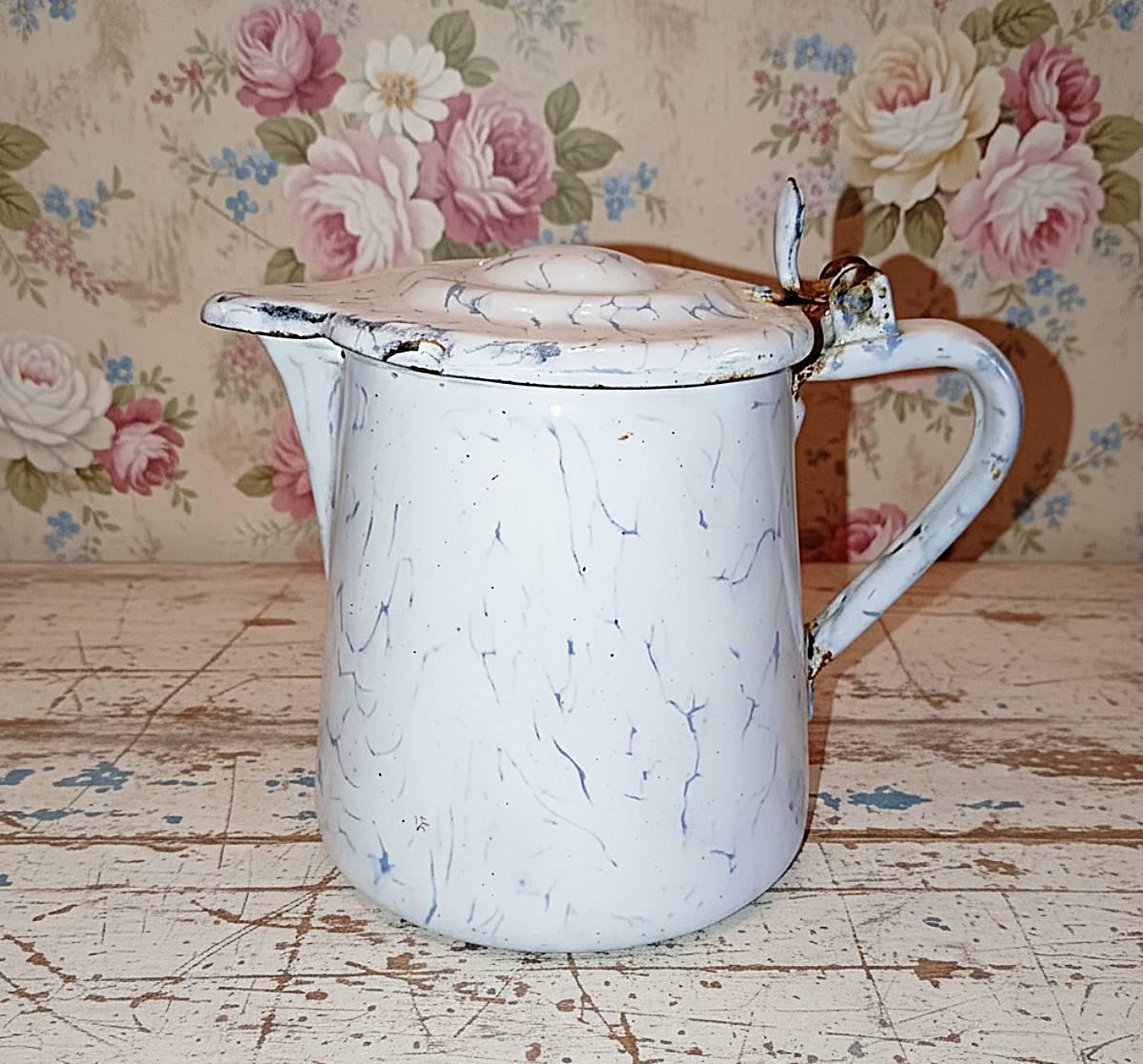 ANCIEN PETIT POT à lait en fer blanc EUR 5,00 - PicClick FR