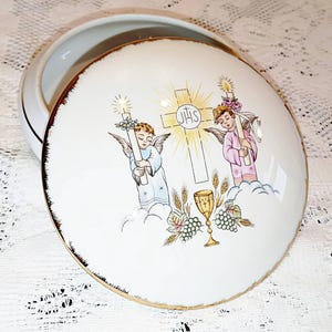 Vintage France - Religious Candy Box / Communion or Baptism in Limoges Porcelain - France