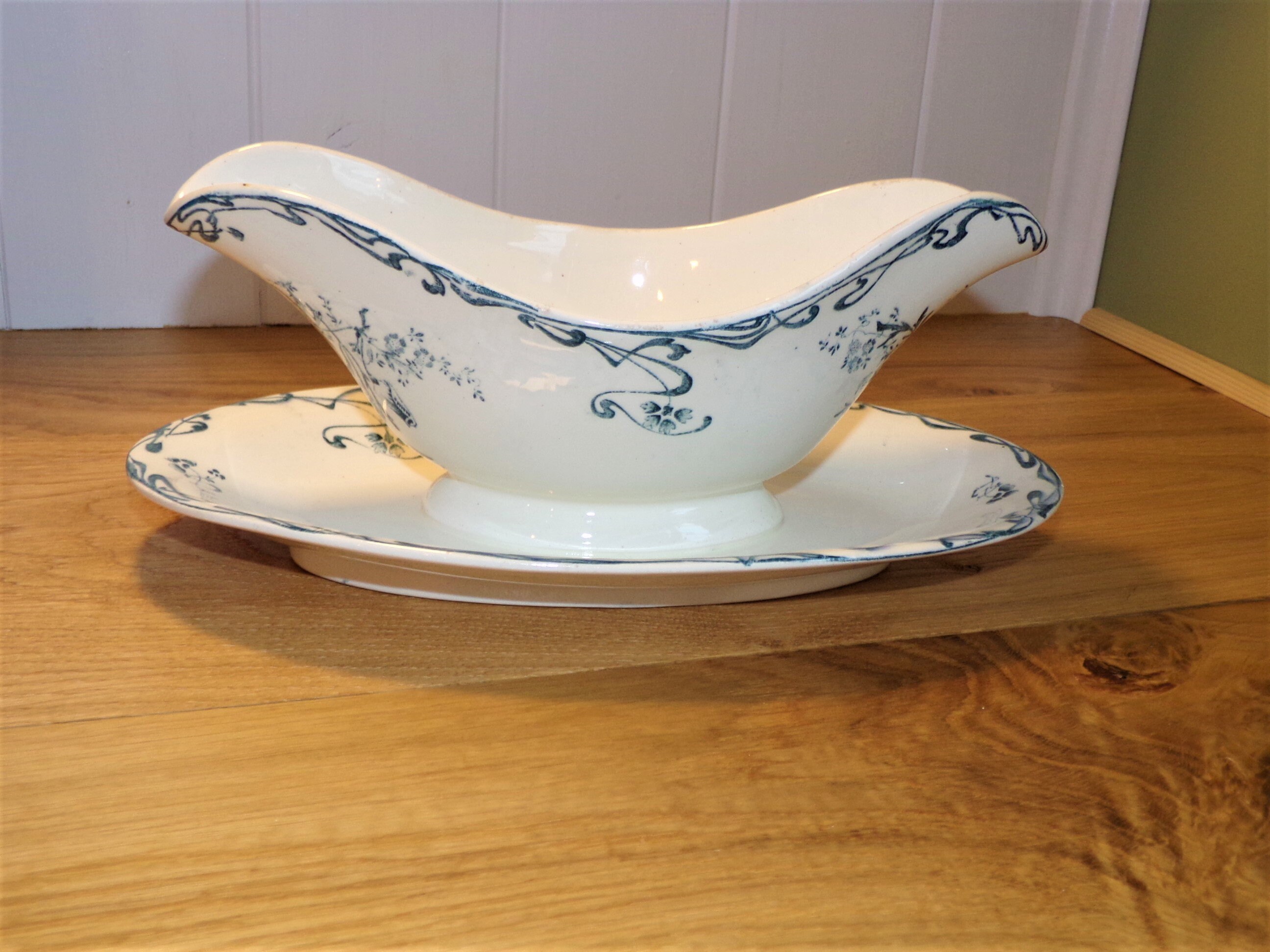 1900- Saucière en Faïence de Creil et Montereau France - French Antic France