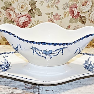 FRANCE 1900 - Large Lavoisier Sauce Boat LONGWY - French Antique Sauceboat