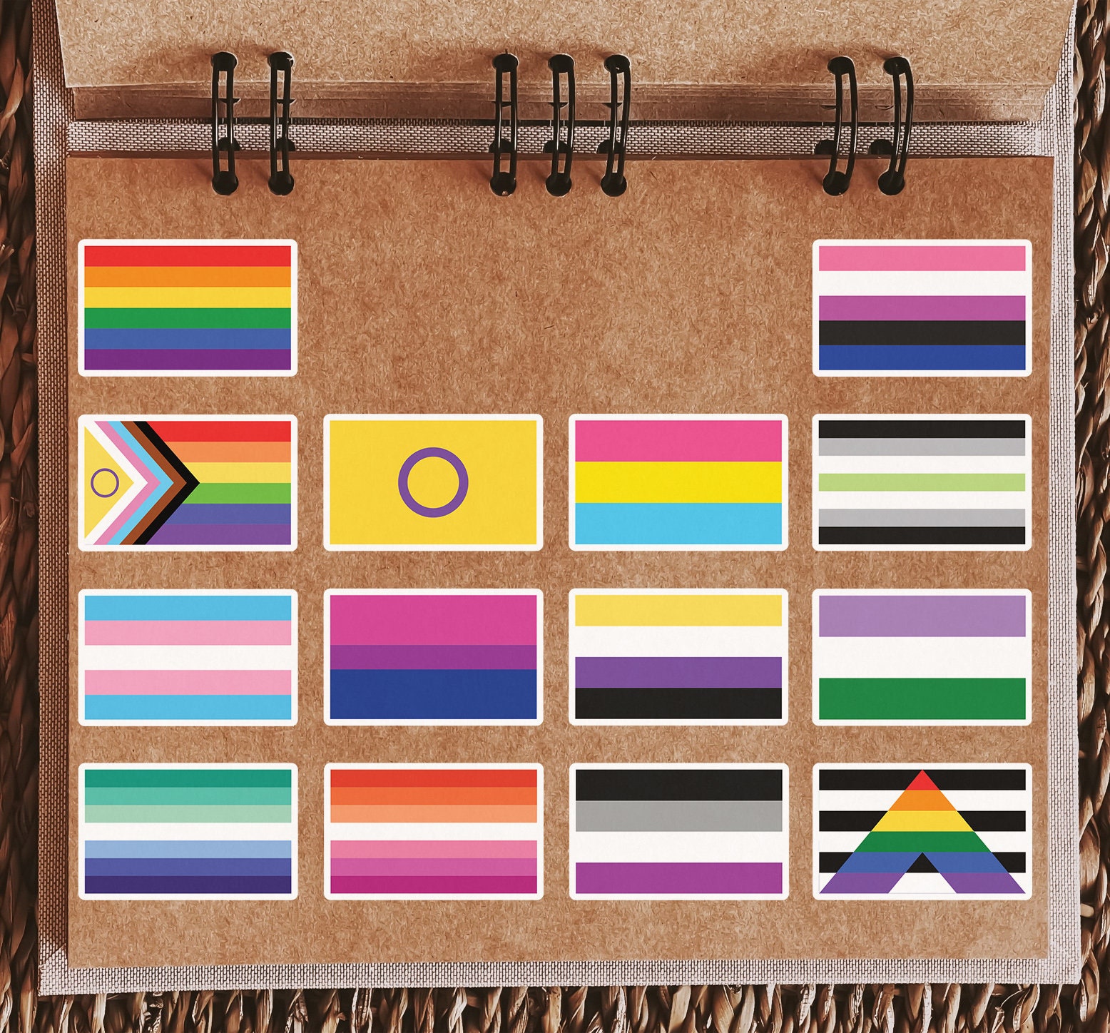 Pride Regenbooghart Sticker Voor Autoruit - Progress Vlag, Zelfklevend PVC - LGBT+ Vriendelijk En Weerbestendig - Perfect Voor Auto, Laptop Of Koffer