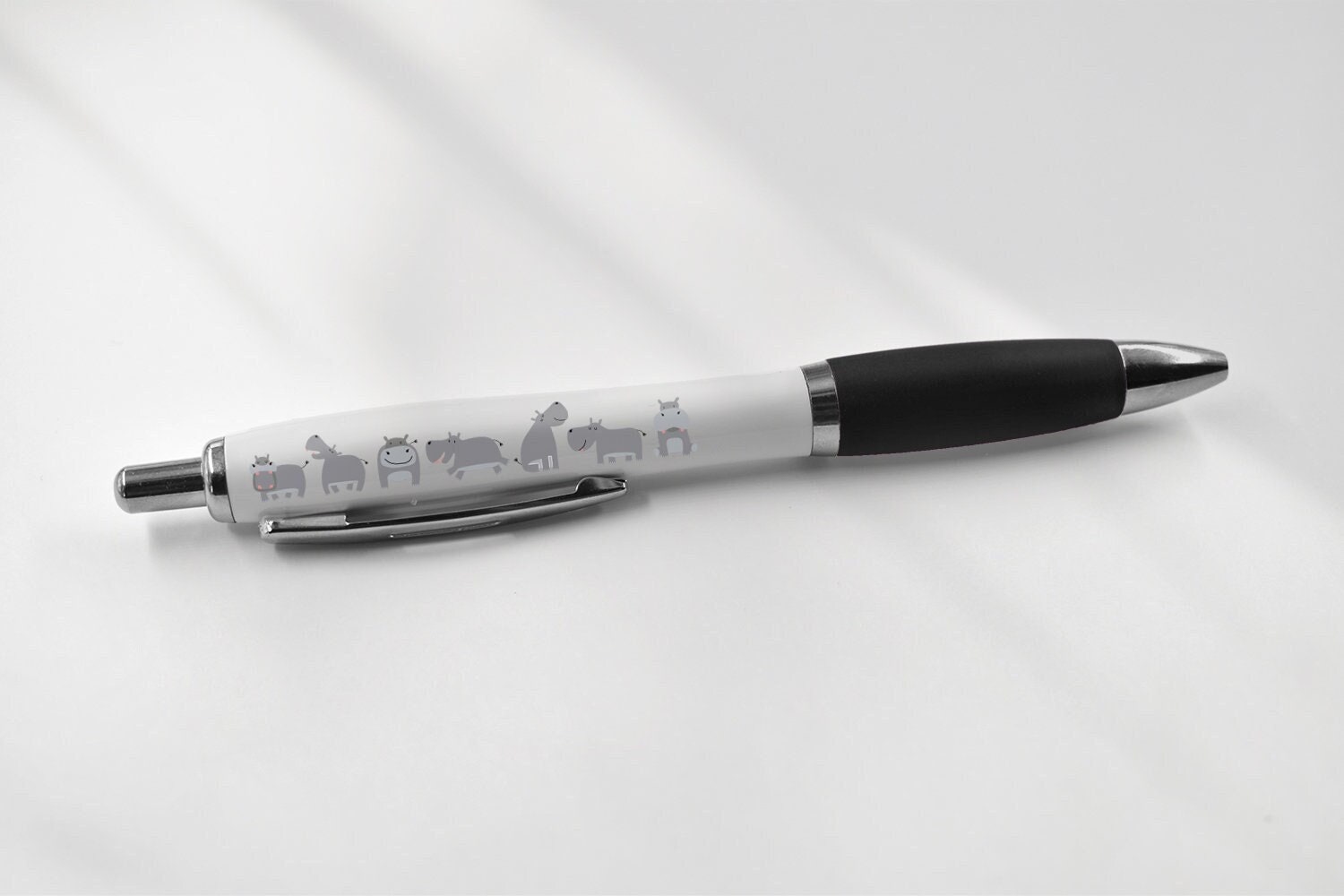 1 x Hippopotamus Black Pen - Hippo Nature Wild Animals Stationary School Equipment Teacher Friend Girls Boys Christmas Birthday Gift #80684