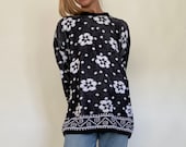 70s 80s Vintage Retro Black and White Abstract Floral Print Knitwear Pullover Mixed Sweater Unisex Sustainable Cloth