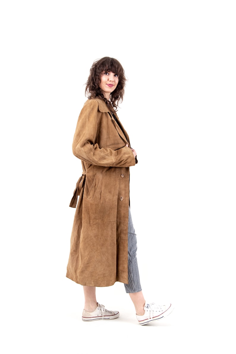 80s Vintage Minimalistic Brown Velour Leather Trench Coat Long Parka Long Coat Casual Unisex Sustainable Second Hand Fashion