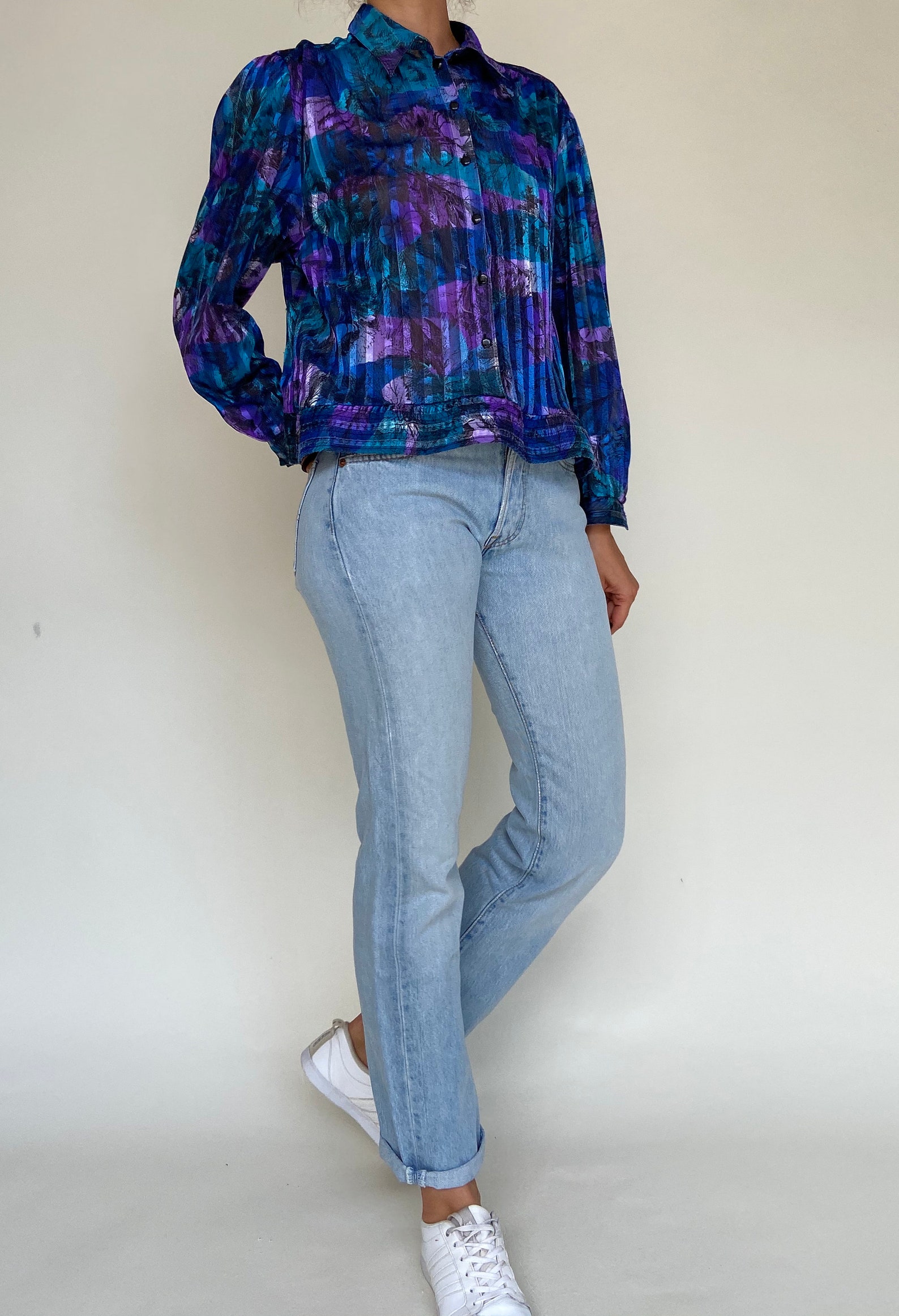 black with blue shirt