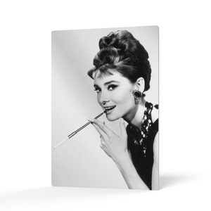 cigarette style pre rolls Why Pack Weed Pre Rolls With Cigarette-Style Tubes