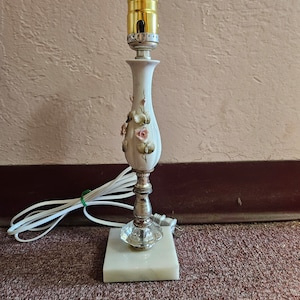 Vintage porcelain accent lamp with roses, vintage lamps, antique lamps, dainty lamp, pretty lamp, home decor