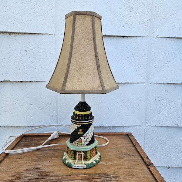 Vintage lighthouse lamp, accent lamp, home decor, beach theme lamp, Cape Hatteras North Carolina lamp, beach decor, nautical lamp