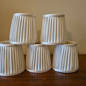 5 vintage silk lined pleated clip on shades, mini shades, chandelier shades, home decor, silk lampshade, lampshades, small lampshades