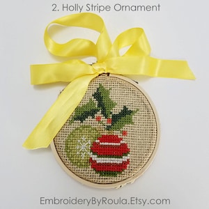 Christmas Ornaments, Cross Stitch Embroidery, Christmas Tree Ornament, Round Wooden Hoop Ornament, Handmade Ornament, Xmas Gifts, Keepsakes
