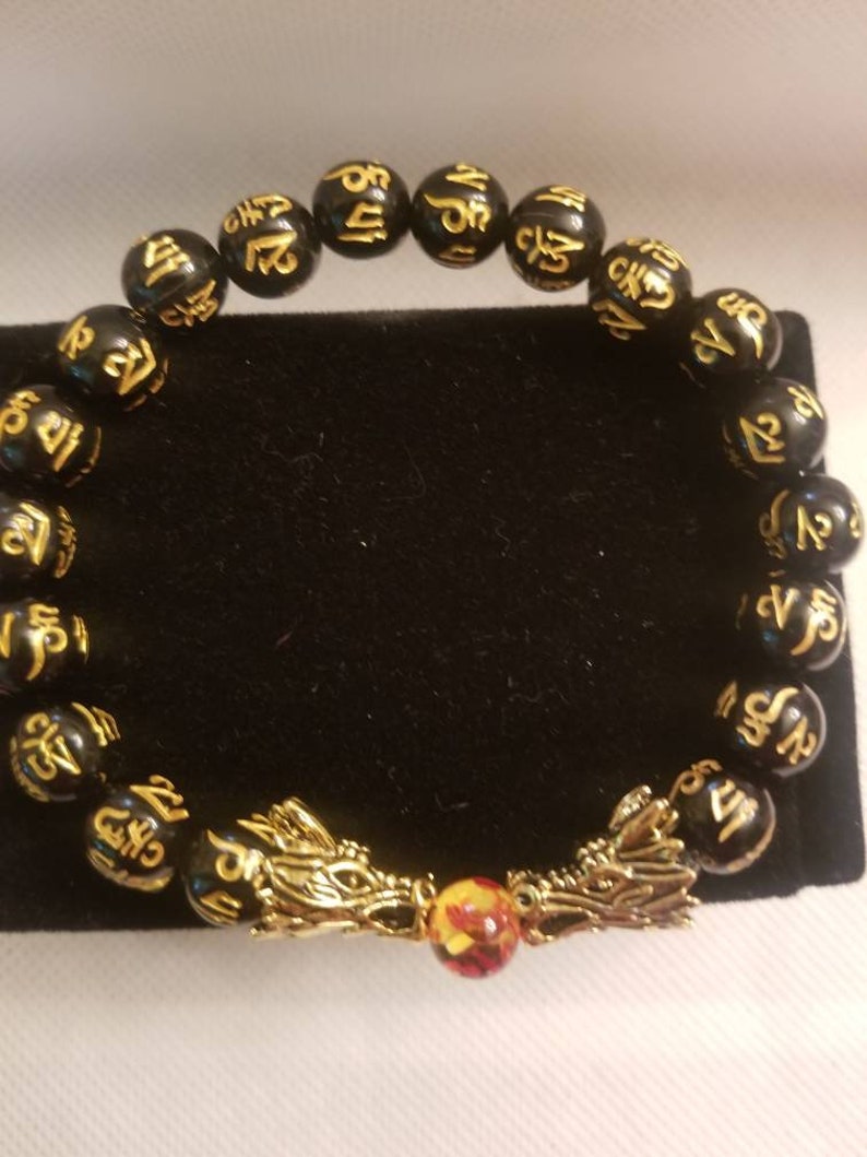Mens or Ladies Lucky Feng Shui Bracelet With Dragon Heads and Gold