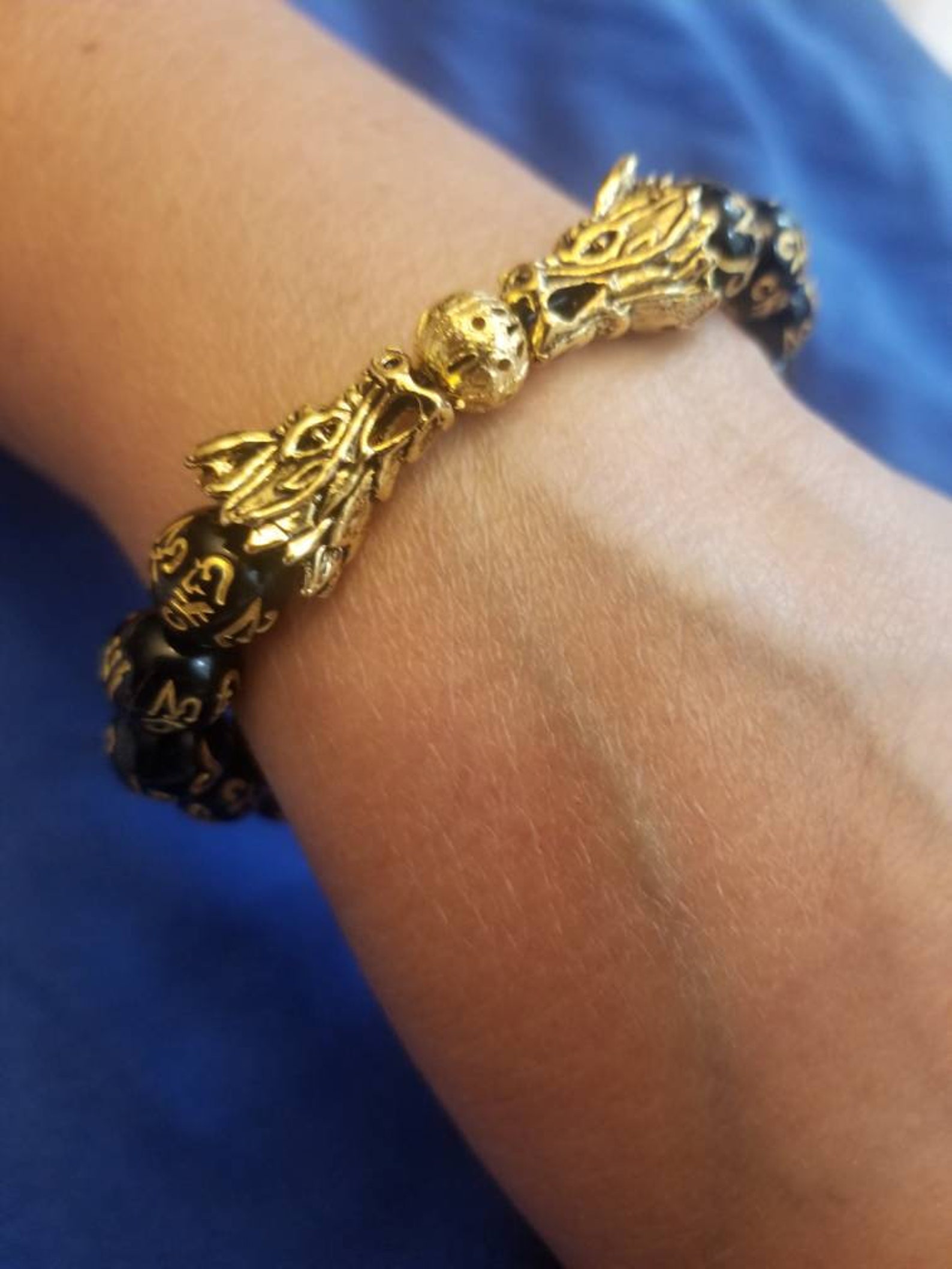 Mens or Ladies Lucky Feng Shui Bracelet With Dragon Heads. - Etsy