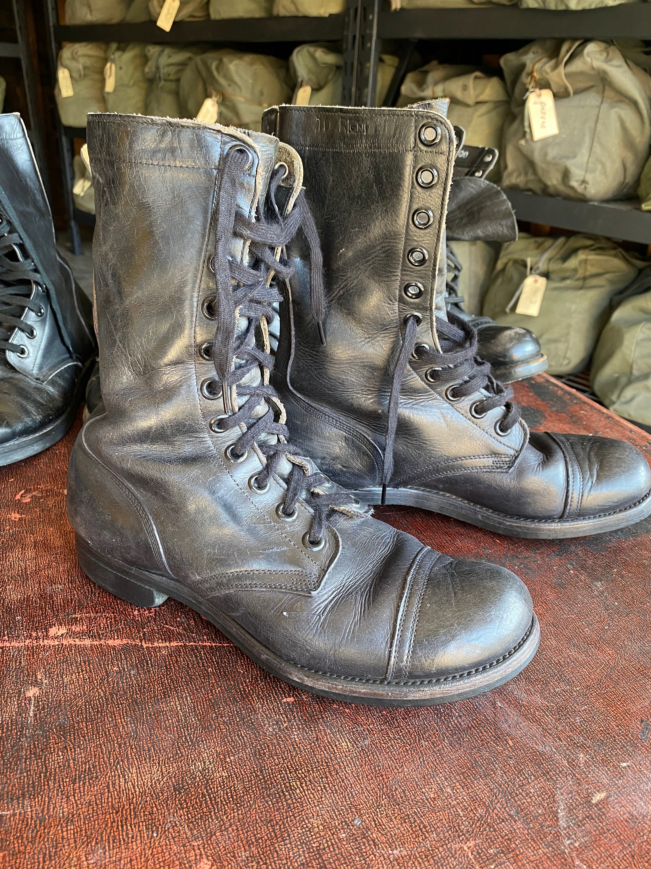 Vintage 1966 Vietnam Combat Military Army Marine Black 8 N