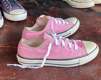 neon color converse