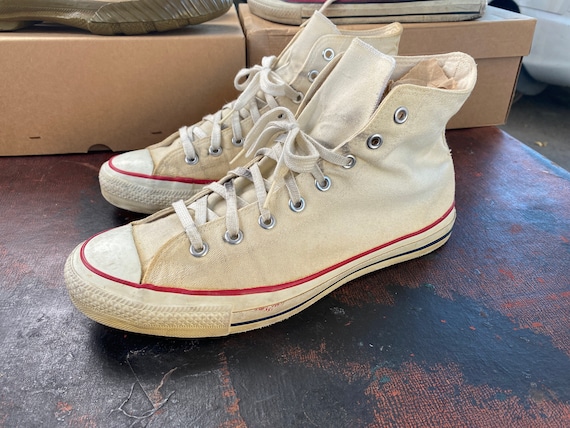 1970s CONVERSE Chuck Taylor, sz 10.5 - White, Made
