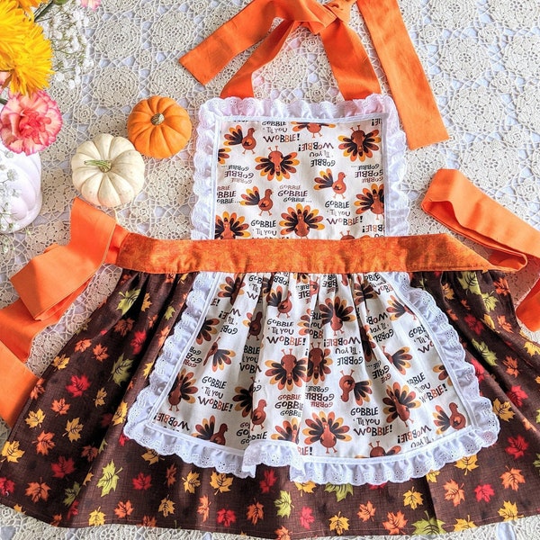 Girls Thanksgiving Apron, Mom and Daughter apron, Gobble, Fall, Thanksgiving, Fall Leaves