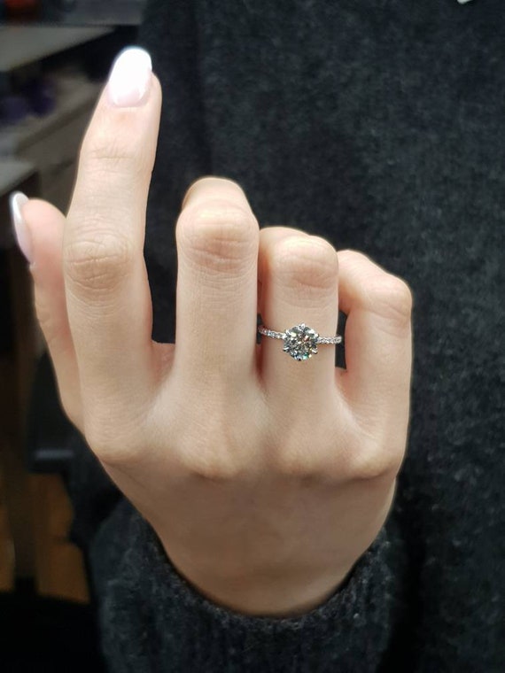 Buy Round Brilliant Cut Diamond Engagement Ring 2.02 Carats Lab