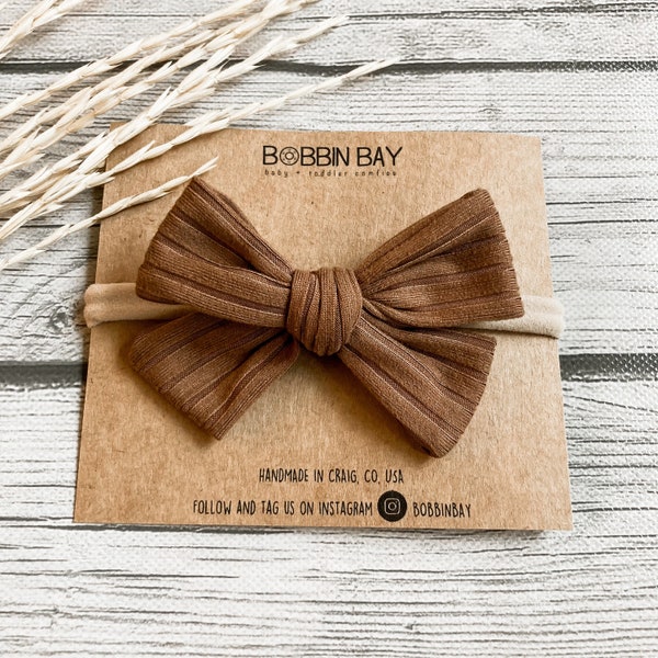 Caramel Ribbed Bow 3.5”| Caramel Brown | Nylon Headband or Clip | winter Bow | Baby Bow | Girls | Classic Bow | Hand Tied Bow |